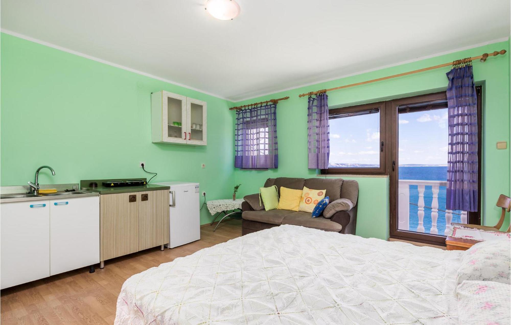 Cozy Apartment In Starigrad With House Sea View Exterior foto